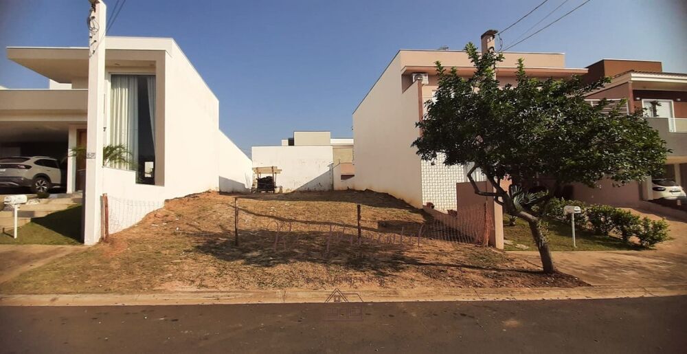 Terreno, 300 m² - Foto 1