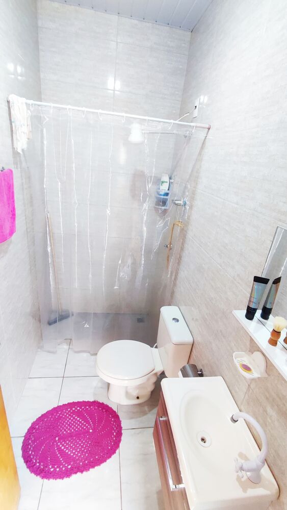 Casa à venda com 3 quartos, 300m² - Foto 1
