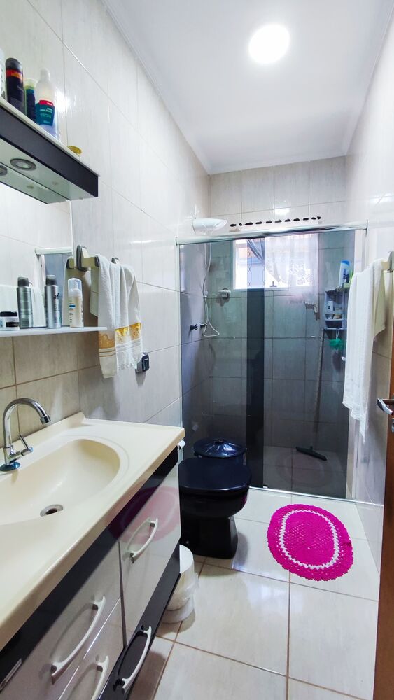 Casa à venda com 3 quartos, 300m² - Foto 3