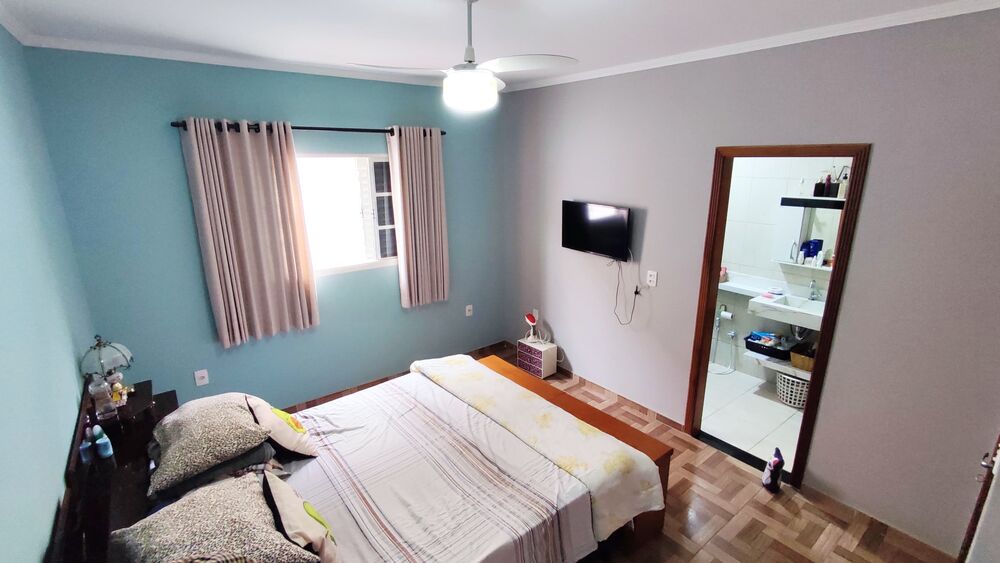 Casa à venda com 3 quartos, 300m² - Foto 5
