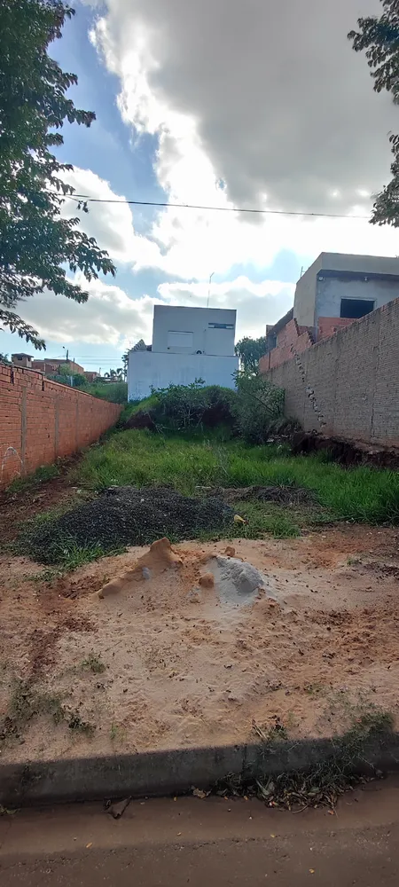 Terreno, 200 m² - Foto 2
