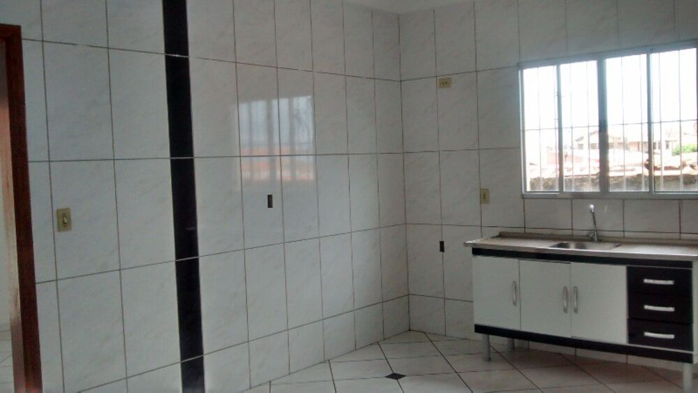 Sobrado à venda com 2 quartos, 200m² - Foto 4