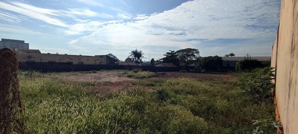 Loteamento e Condomínio, 900 m² - Foto 3