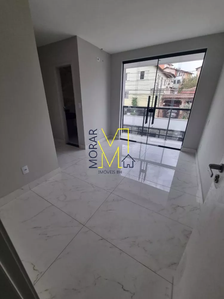 Casa à venda com 3 quartos, 190m² - Foto 4