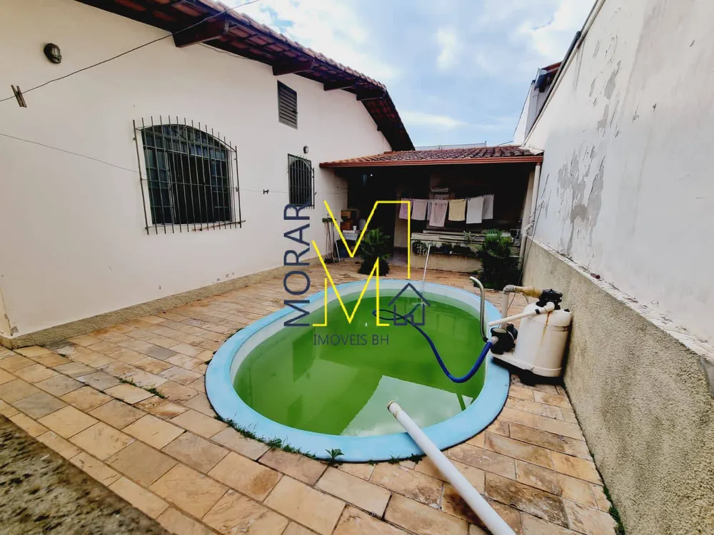 Casa, 4 quartos, 197 m² - Foto 1