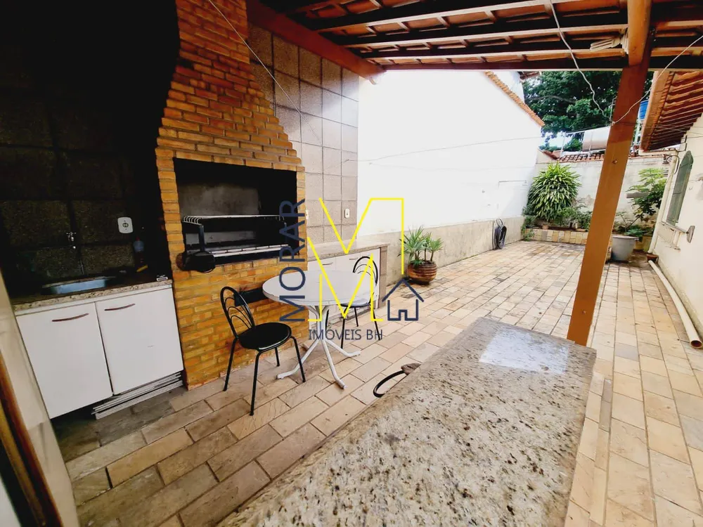 Casa, 4 quartos, 197 m² - Foto 2
