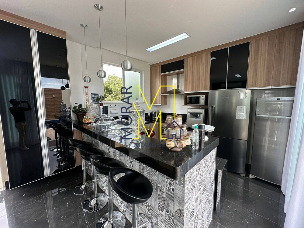 Casa à venda com 4 quartos, 375m² - Foto 5