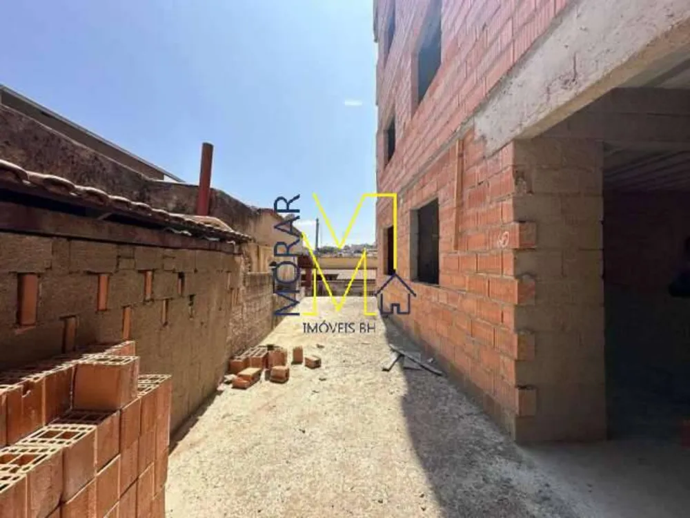 Apartamento, 3 quartos, 30 m² - Foto 1