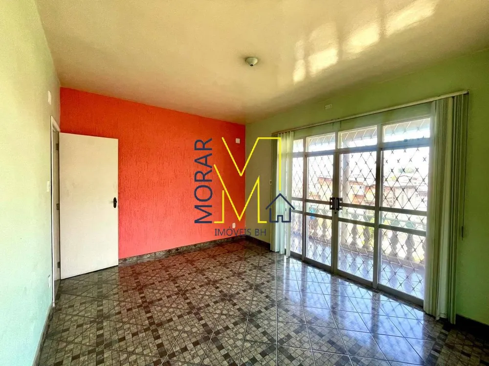 Casa, 4 quartos, 245 m² - Foto 1