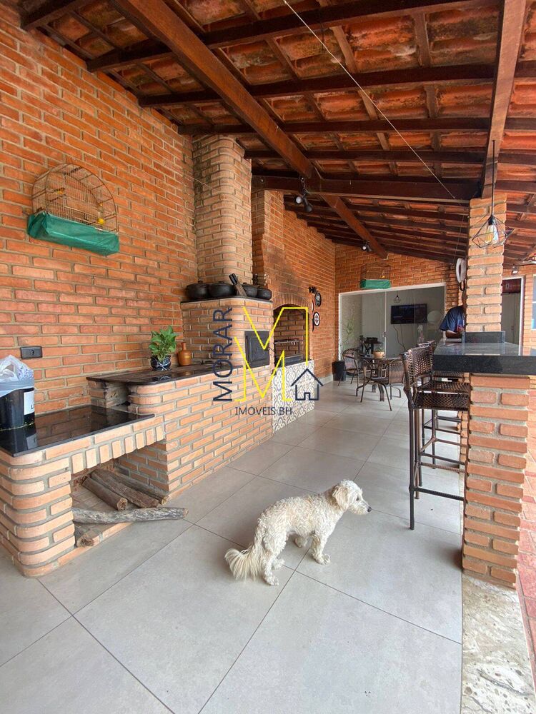 Casa, 3 quartos, 176 m² - Foto 1