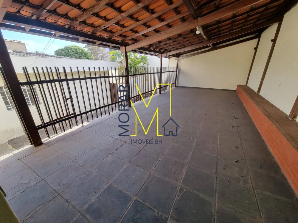 Casa, 4 quartos, 200 m² - Foto 1