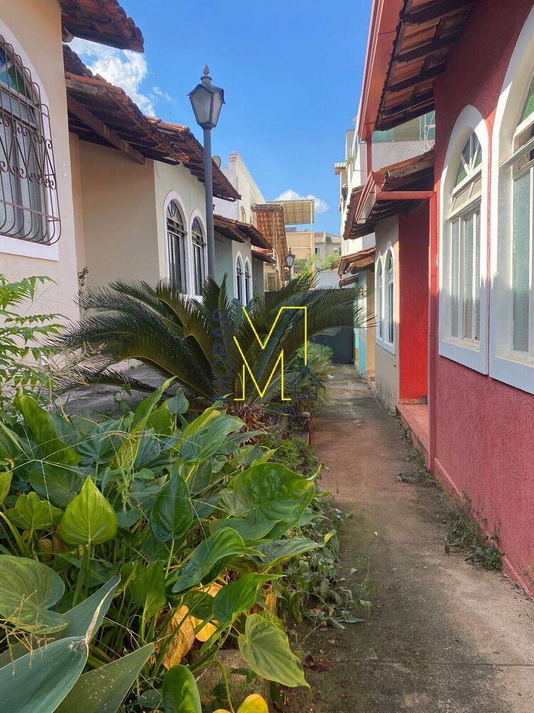 Casa à venda com 2 quartos, 80m² - Foto 4