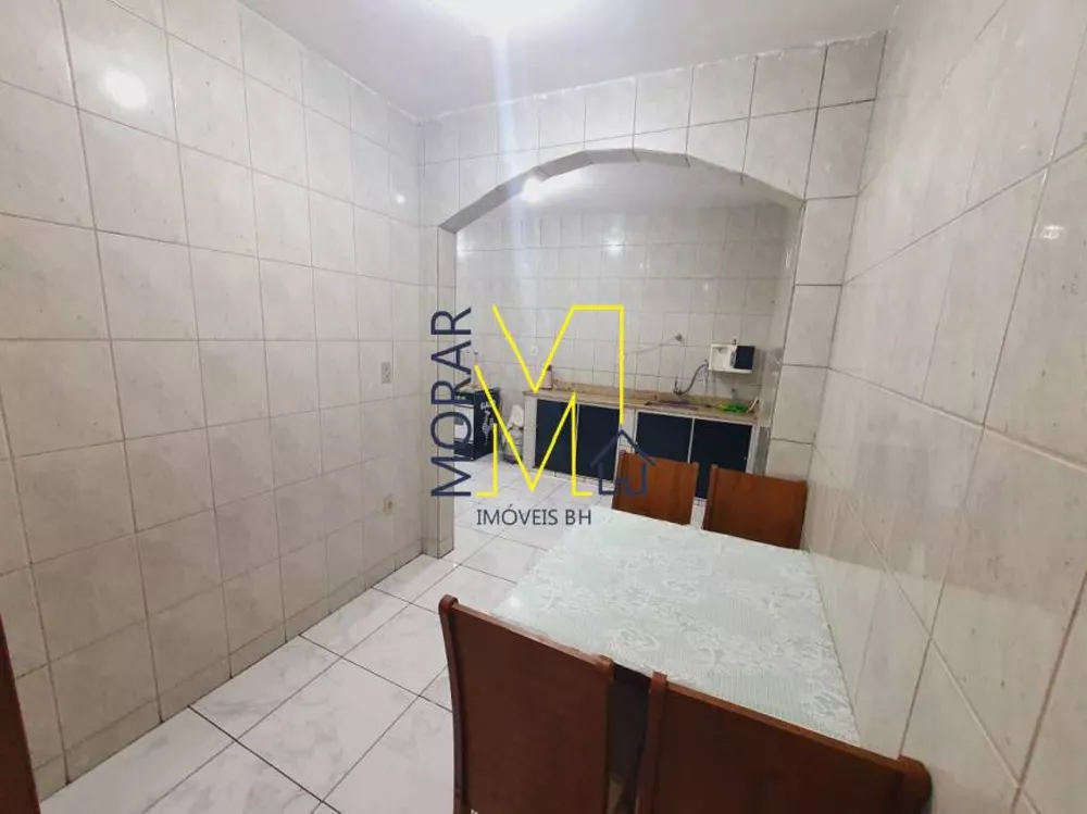 Casa à venda com 4 quartos, 360m² - Foto 4