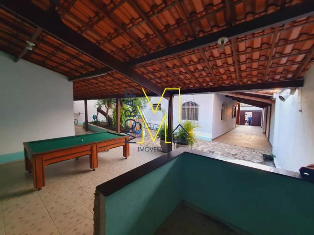 Casa à venda com 4 quartos, 360m² - Foto 2