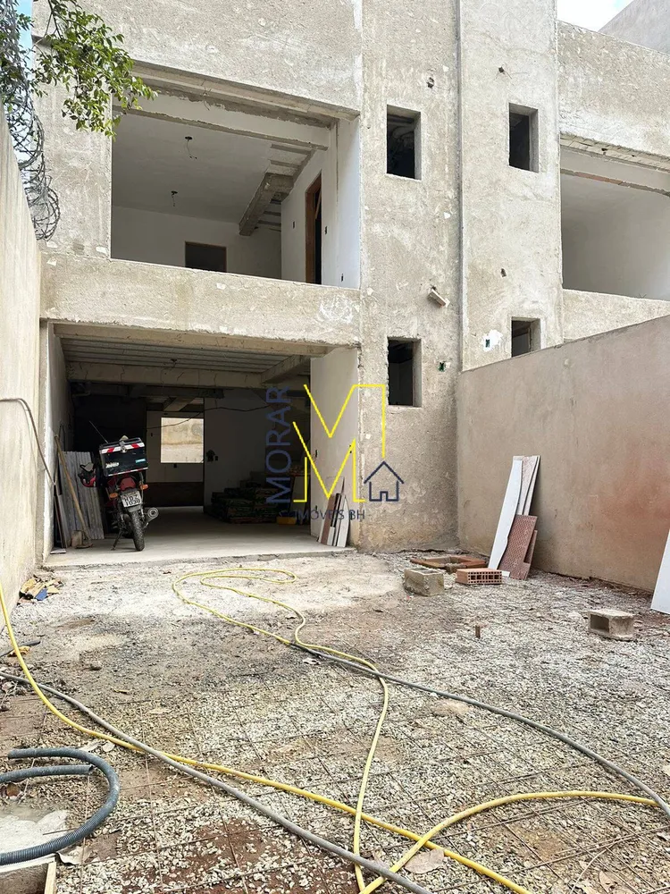 Casa, 3 quartos, 121 m² - Foto 2