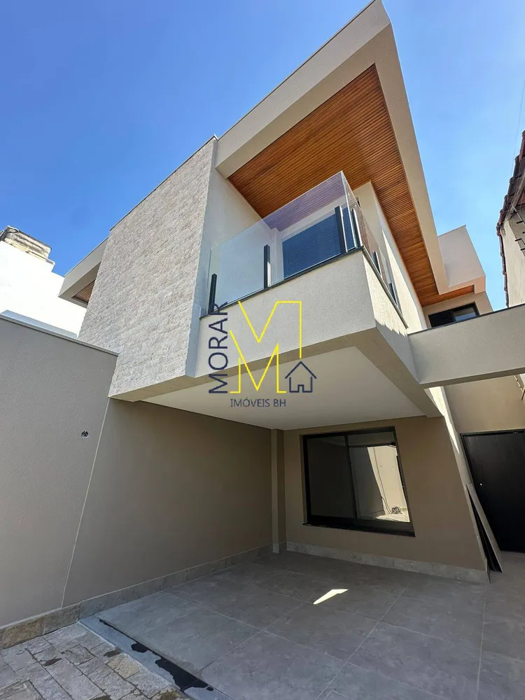 Casa, 4 quartos, 157 m² - Foto 1