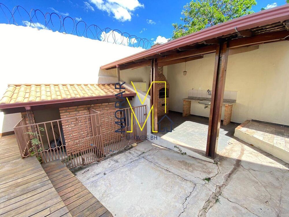 Casa, 3 quartos, 282 m² - Foto 3