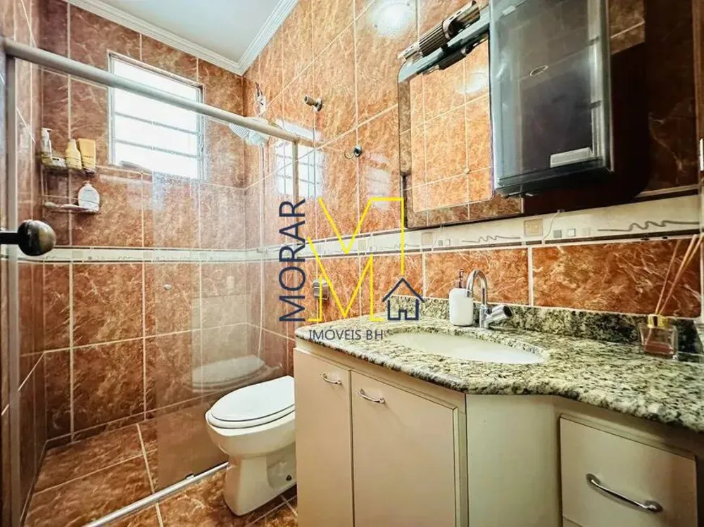 Casa, 4 quartos, 225 m² - Foto 1