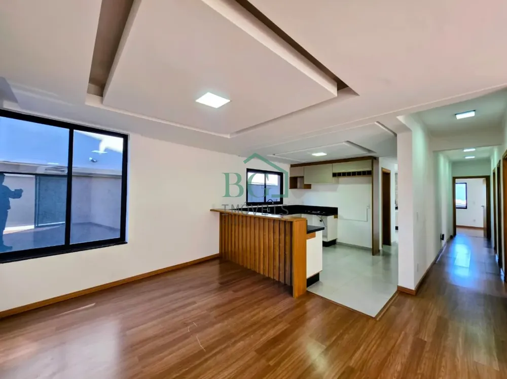 Apartamento, 3 quartos, 136 m² - Foto 1