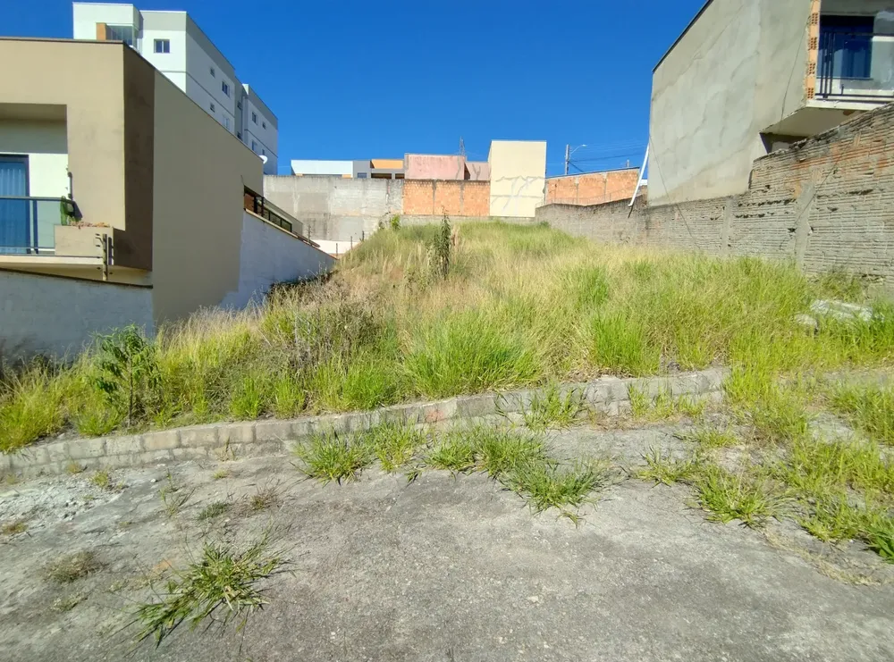 Terreno, 300 m² - Foto 1