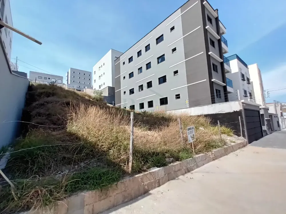Terreno, 300 m² - Foto 2
