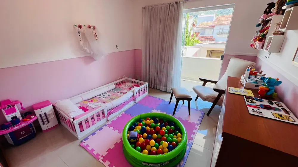 Casa, 3 quartos, 306 m² - Foto 3