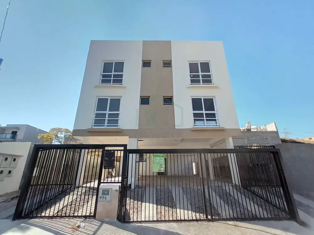 Cobertura à venda com 2 quartos, 120m² - Foto 1