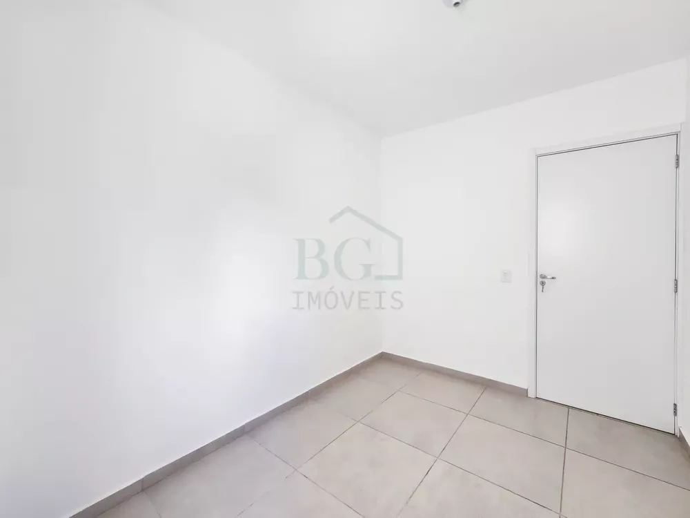 Apartamento para alugar com 2 quartos, 45m² - Foto 4