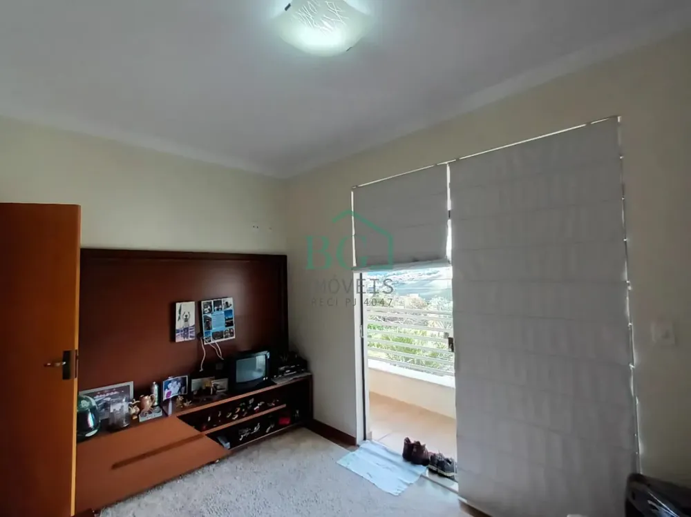 Casa, 3 quartos, 198 m² - Foto 3