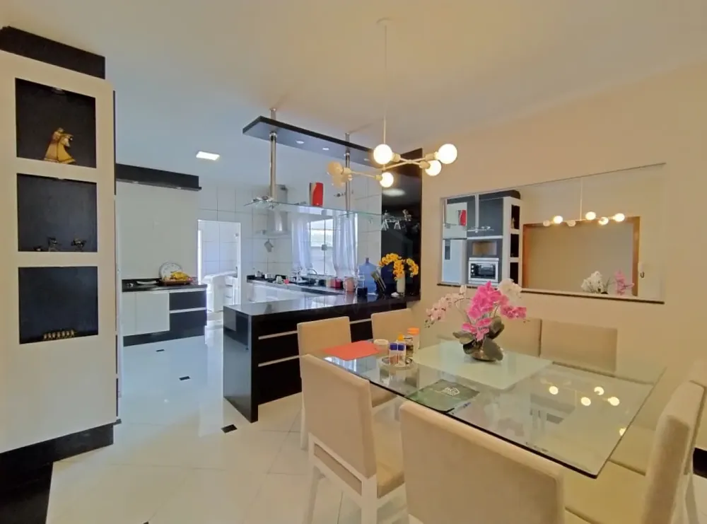 Casa, 7 quartos, 440 m² - Foto 3