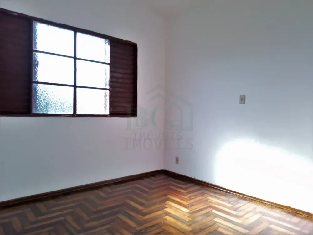 Casa, 4 quartos, 264 m² - Foto 3