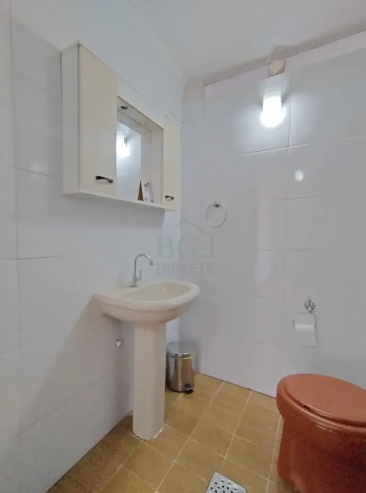 Casa, 3 quartos, 200 m² - Foto 1