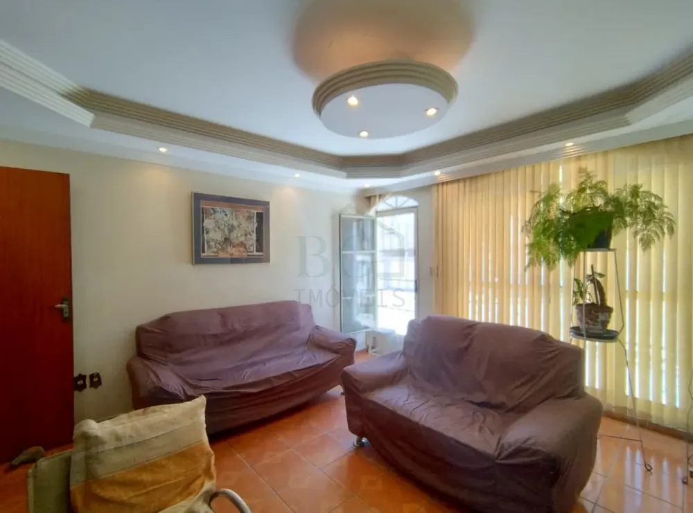 Casa, 4 quartos, 184 m² - Foto 1