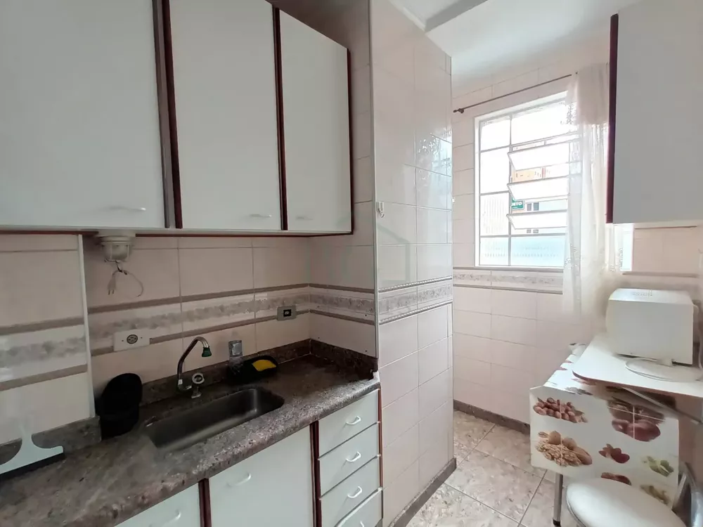Apartamento à venda com 2 quartos, 74m² - Foto 6