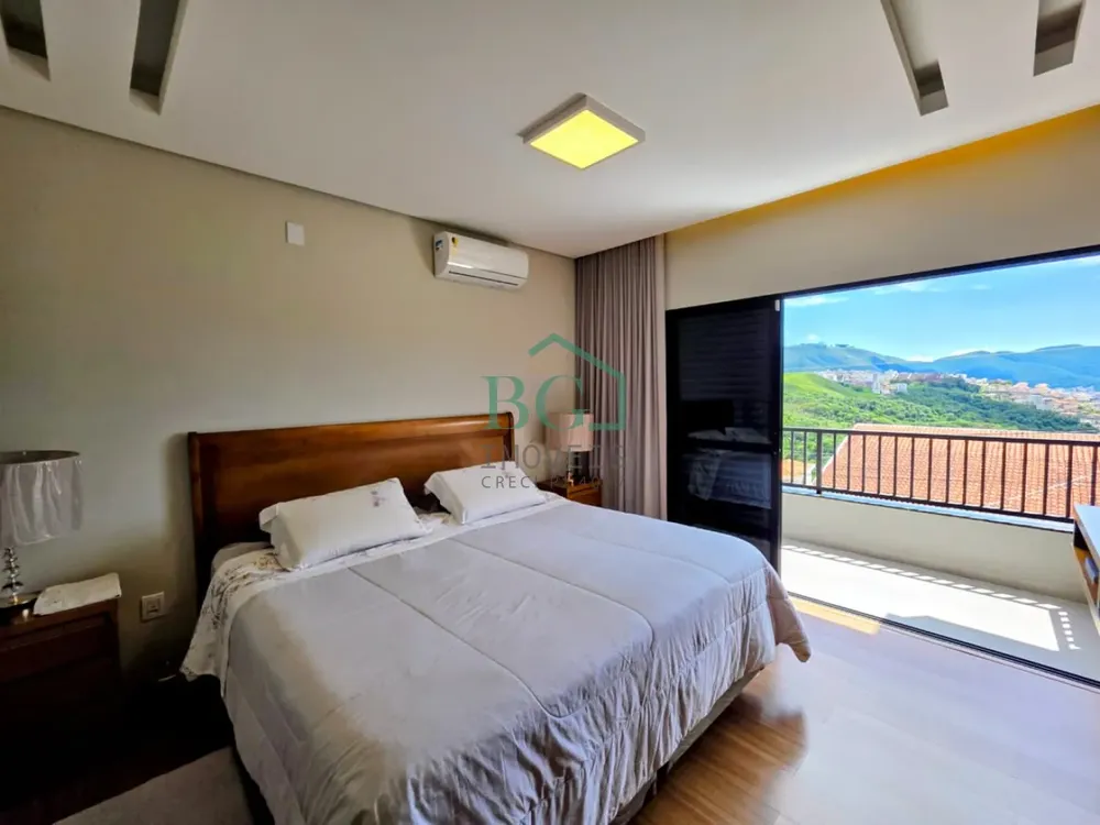 Casa, 3 quartos, 298 m² - Foto 3