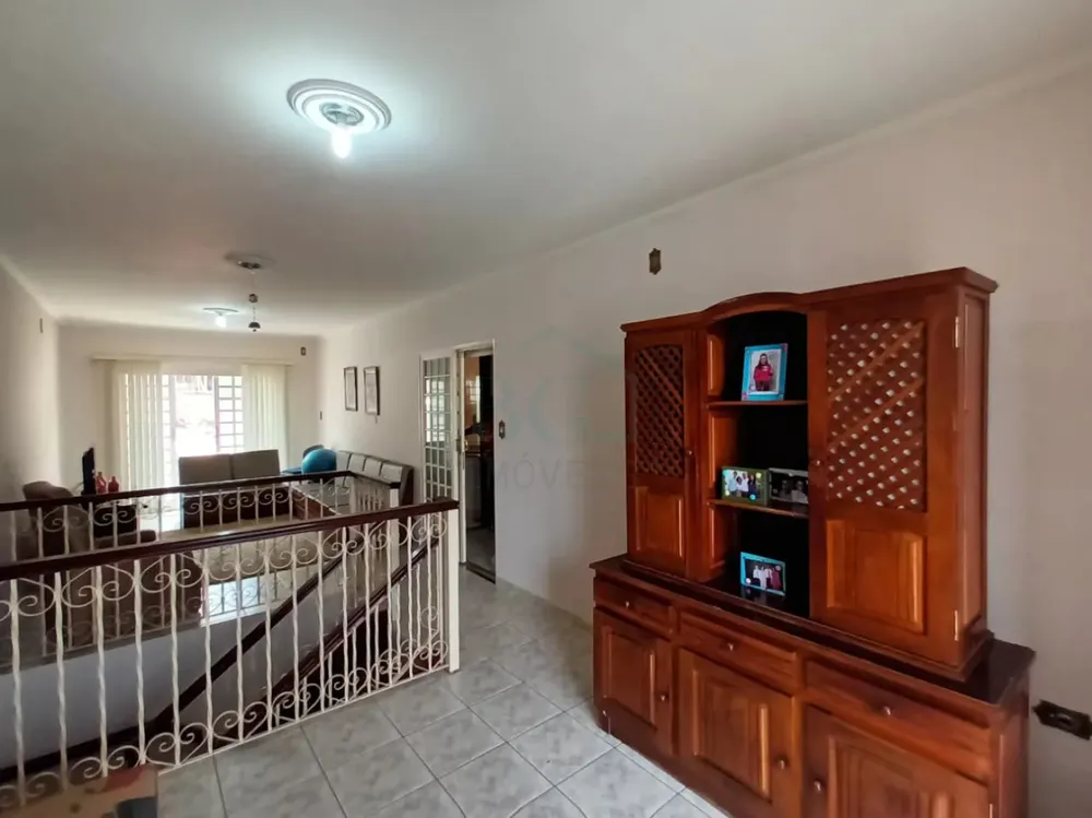 Casa, 4 quartos, 244 m² - Foto 2