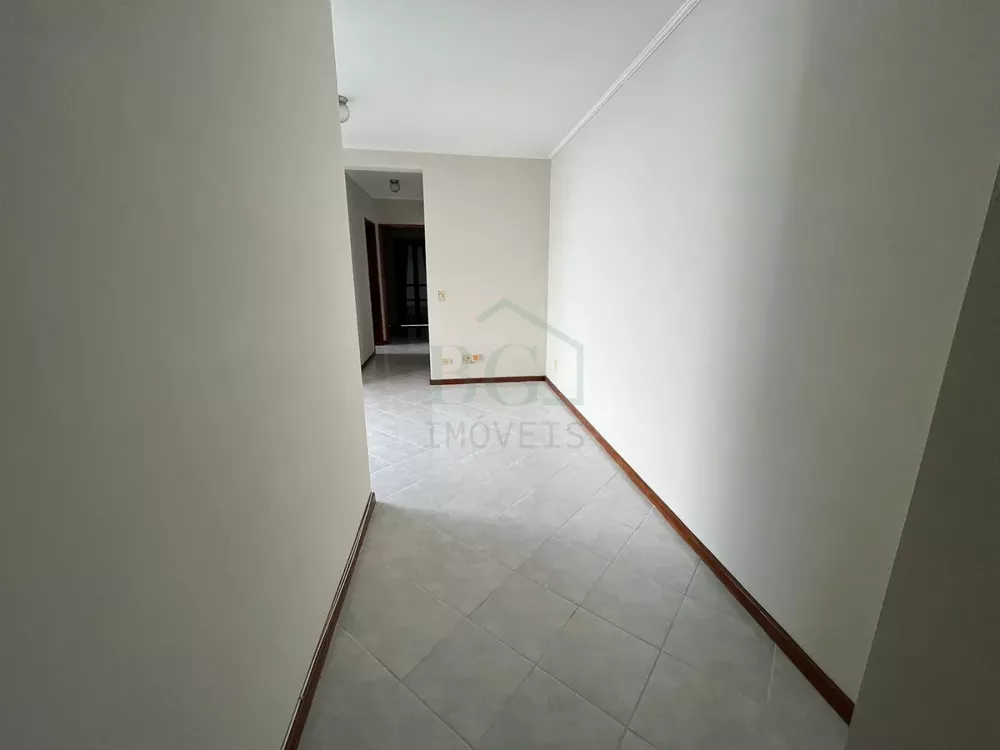 Apartamento para alugar com 2 quartos, 70m² - Foto 7