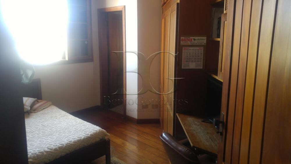 Casa para alugar com 5 quartos, 438m² - Foto 3
