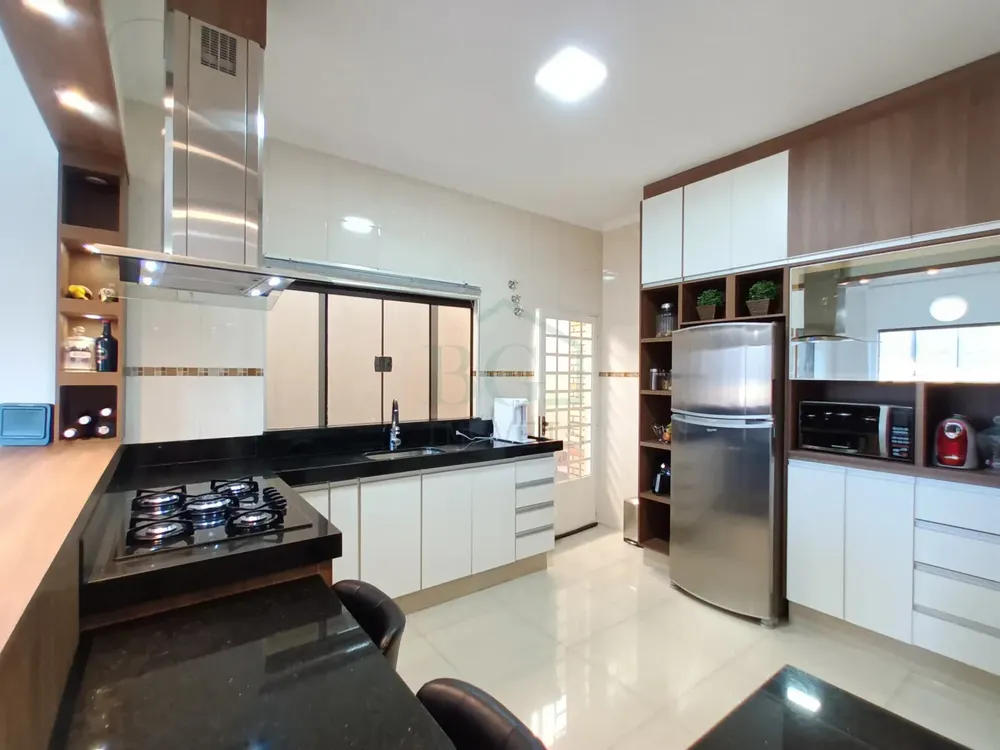 Casa, 3 quartos, 210 m² - Foto 7