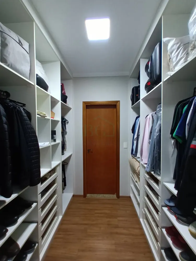 Casa, 3 quartos, 210 m² - Foto 4