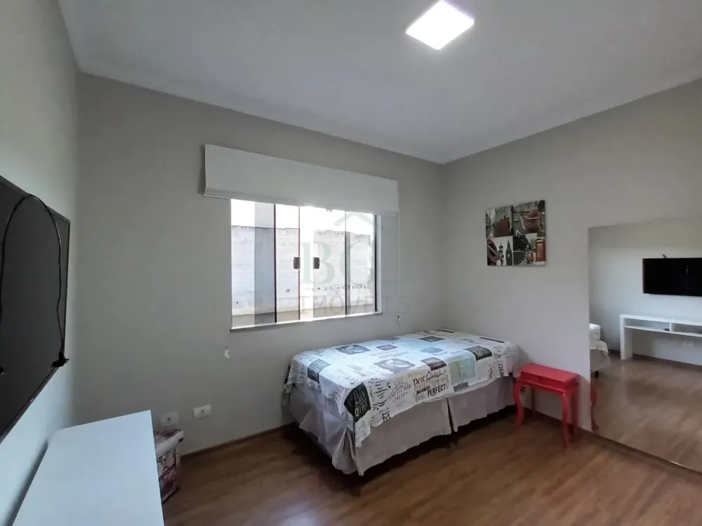 Casa, 3 quartos, 210 m² - Foto 6