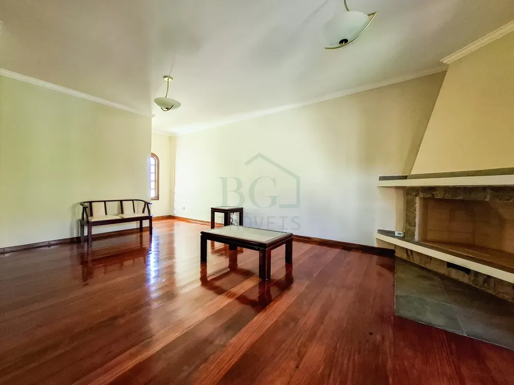 Casa, 4 quartos, 340 m² - Foto 1