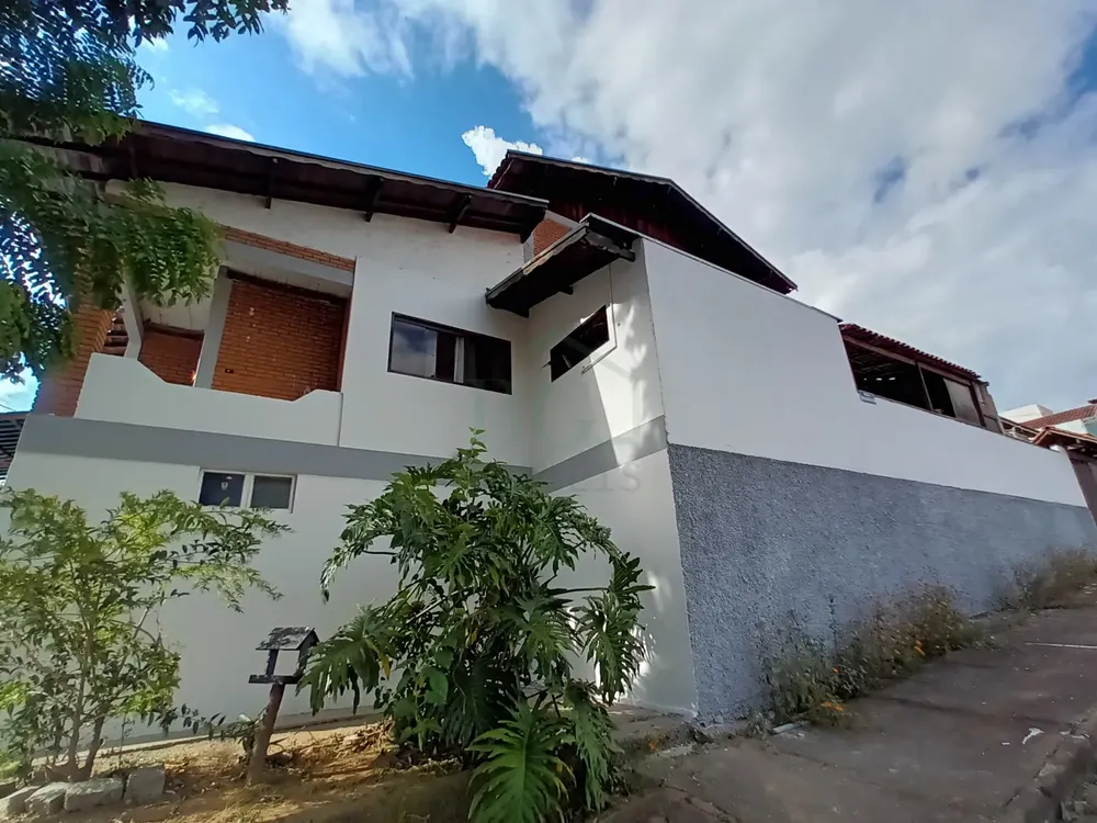 Casa, 3 quartos, 235 m² - Foto 4