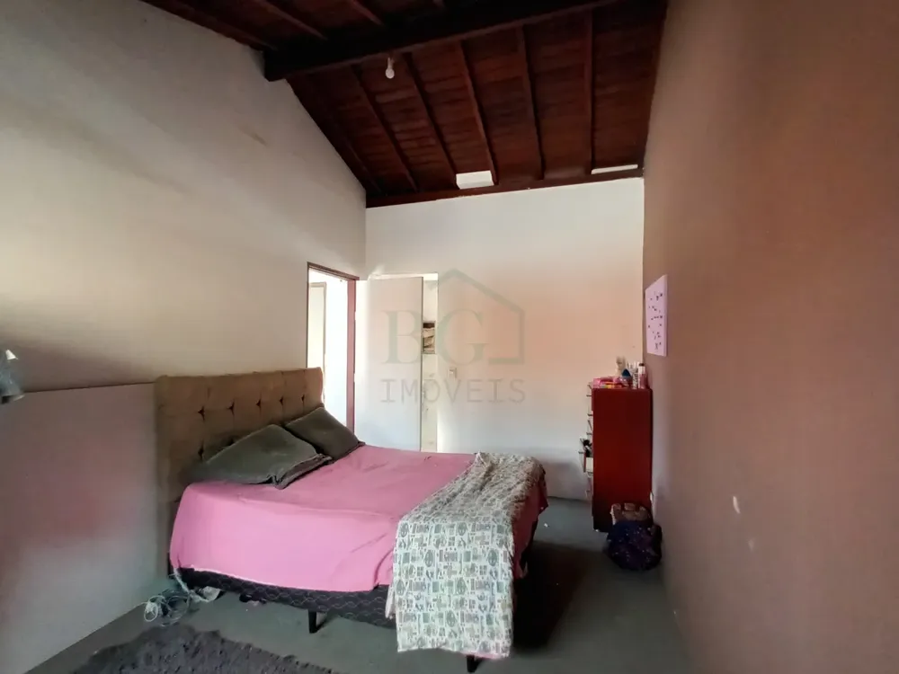 Casa, 3 quartos, 235 m² - Foto 1