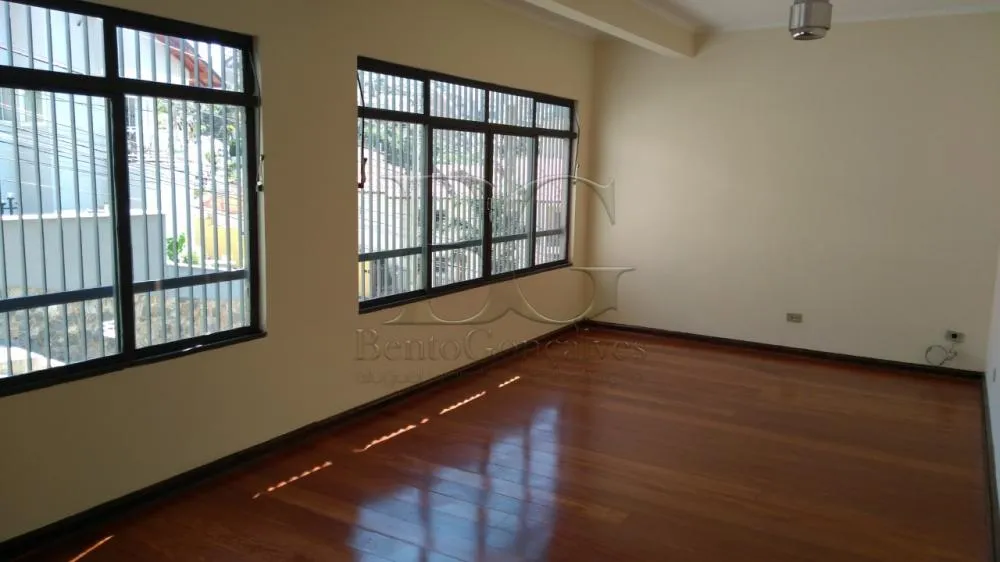 Casa, 3 quartos, 262 m² - Foto 2