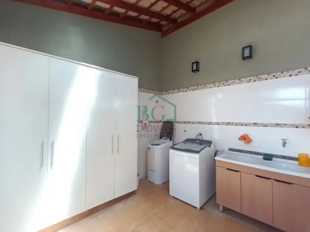 Casa, 4 quartos, 241 m² - Foto 8