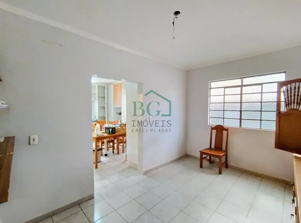 Casa, 9 quartos, 339 m² - Foto 2