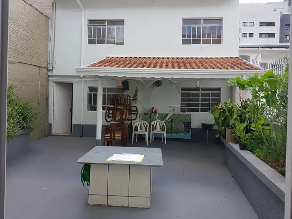 Casa, 4 quartos, 300 m² - Foto 1