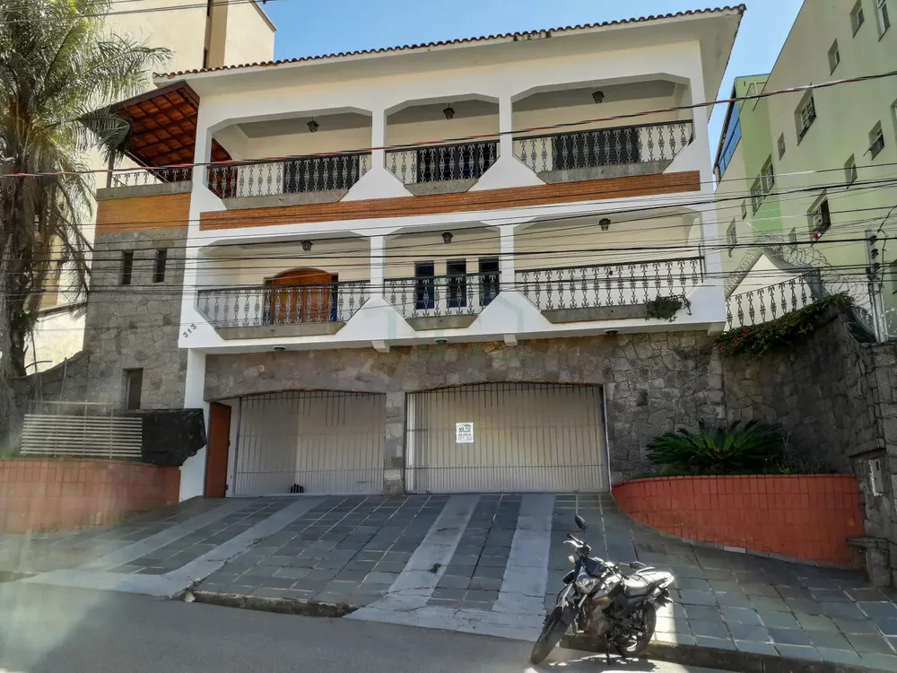 Casa, 3 quartos, 353 m² - Foto 1