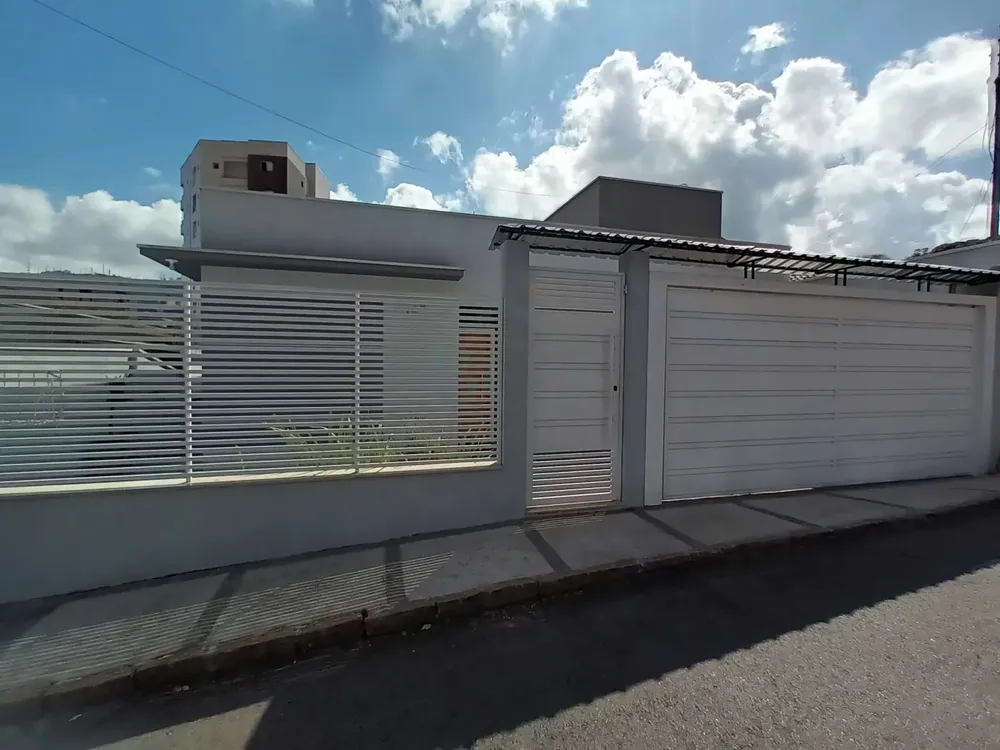 Casa, 3 quartos, 97 m² - Foto 1